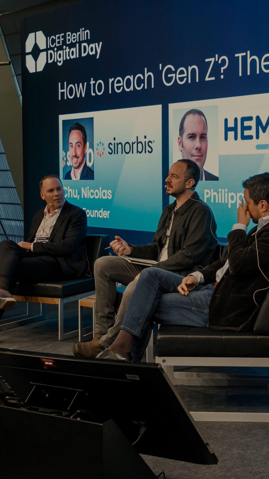 Managing director of Disquiet Dog, Richard Bradford speaks on a panel on Digital Marketing for the Education Industry at the international education event, ICEF Berlin in November 2022